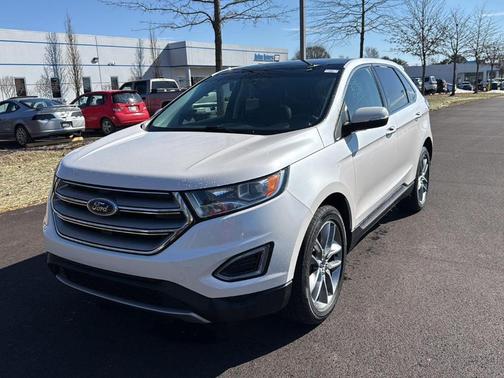 2017 Ford Edge Titanium
