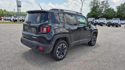 2016 Jeep Renegade Trailhawk