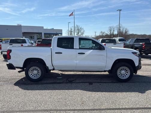 2025 Chevrolet Colorado WT