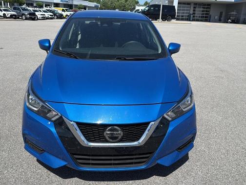 2022 Nissan Versa 1.6 SV