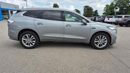 2024 Buick Enclave Avenir