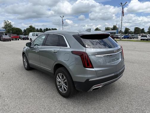 2023 Cadillac XT5 Premium Luxury