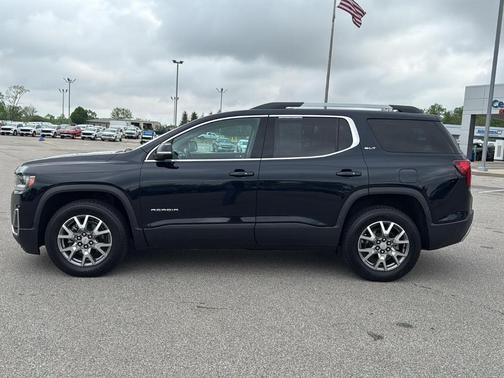 2021 GMC Acadia SLT