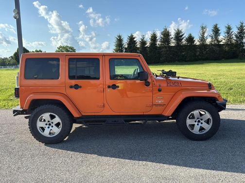 2012 Jeep Wrangler Unlimited Sahara