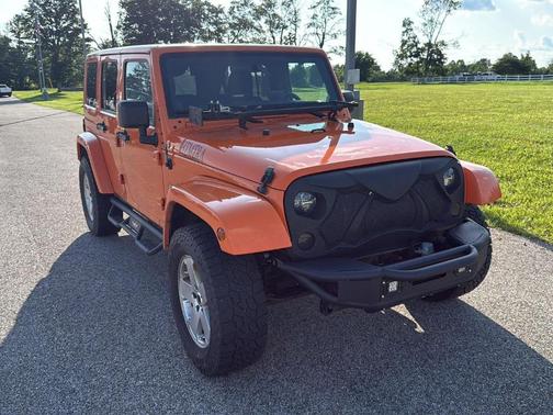 2012 Jeep Wrangler Unlimited Sahara