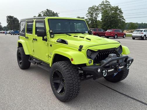 2016 Jeep Wrangler Unlimited Sahara