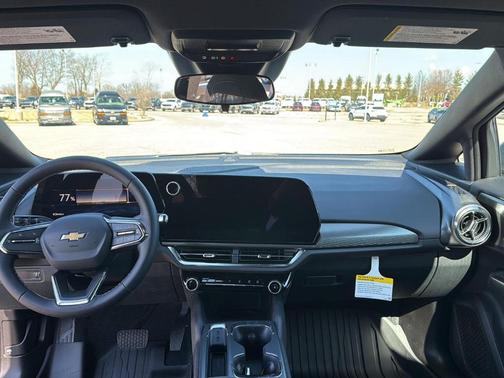 2026 Chevrolet Equinox EV LT 1