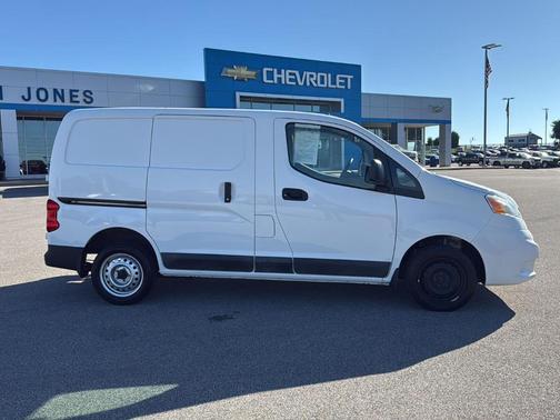 2020 Nissan NV200 S