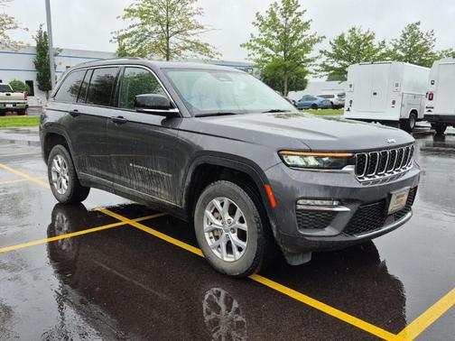 Metallic 2022 Jeep Grand Cherokee Limited