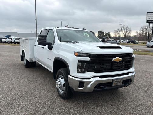 2026 Chevrolet Silverado 3500 WT