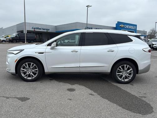 2023 Buick Enclave Premium