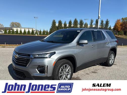 2023 Chevrolet Traverse LT Leather