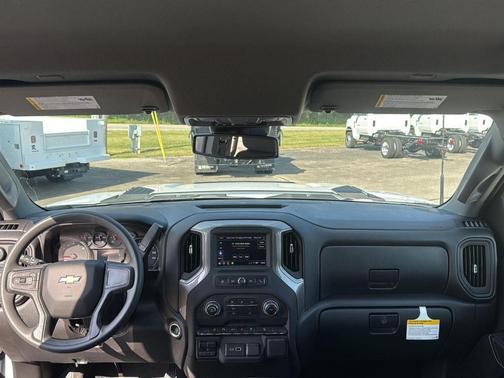 2026 Chevrolet Silverado 2500 Custom