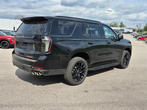 2025 Chevrolet Tahoe RST