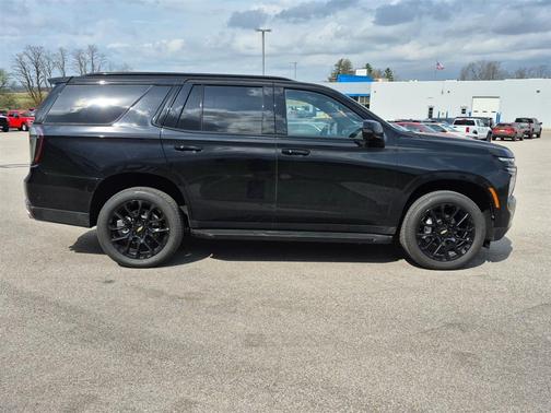 2025 Chevrolet Tahoe RST