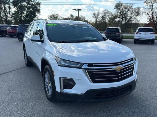 2023 Chevrolet Traverse LT Leather