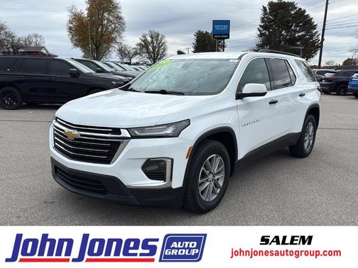 2023 Chevrolet Traverse LT Leather