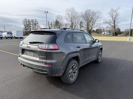 2020 Jeep Cherokee Trailhawk