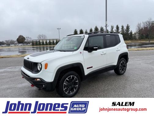 2023 Jeep Renegade Trailhawk