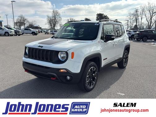 2023 Jeep Renegade Trailhawk