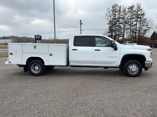 2026 Chevrolet Silverado 3500 WT