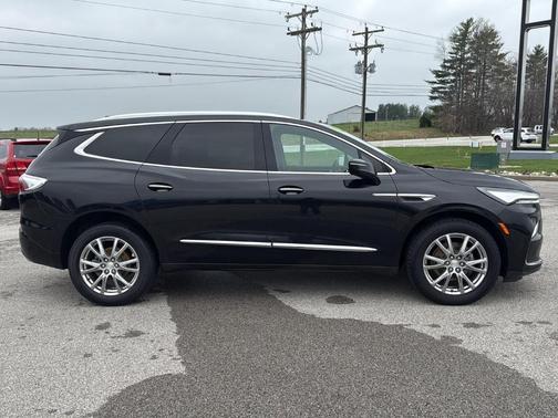 2022 Buick Enclave Premium