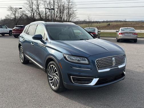 2019 Lincoln Nautilus Reserve