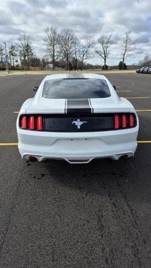 2016 Ford Mustang V6
