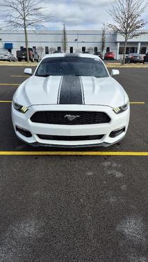 2016 Ford Mustang V6