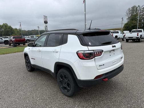 2023 Jeep Compass Trailhawk