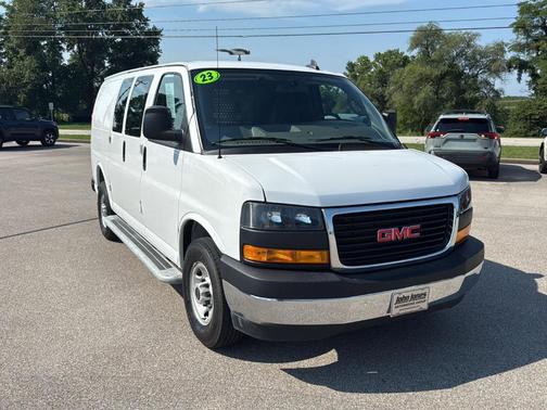2023 GMC Savana 2500 Work Van