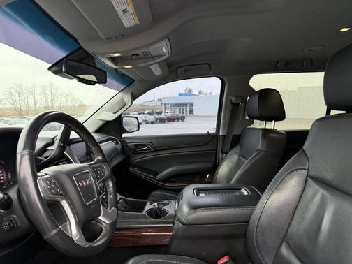 2016 GMC Yukon XL SLT