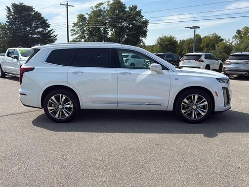 2020 Cadillac XT6 Premium Luxury FWD