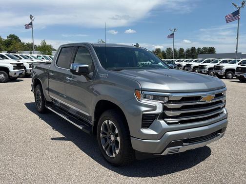 Sterling Gray Metallic 2025 Chevrolet Silverado 1500 High Country