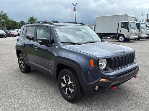 2022 Jeep Renegade Trailhawk