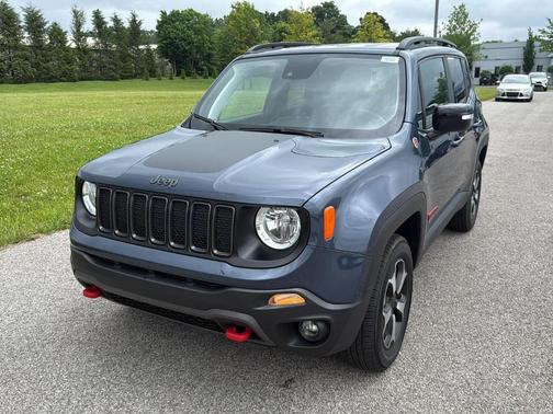 2022 Jeep Renegade Trailhawk
