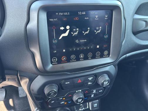 2022 Jeep Renegade Trailhawk