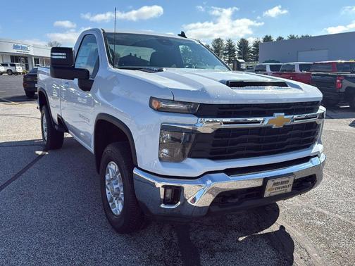 2025 Chevrolet Silverado 3500 LT