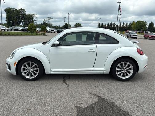 2018 Volkswagen Beetle 2.0T S