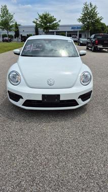 2018 Volkswagen Beetle 2.0T S