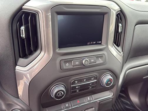 2025 Chevrolet Silverado 3500 WT