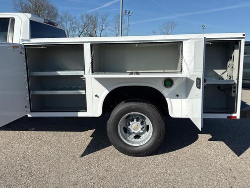 2026 Chevrolet Silverado 3500 WT