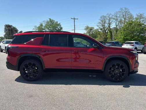 2025 Chevrolet Traverse RS