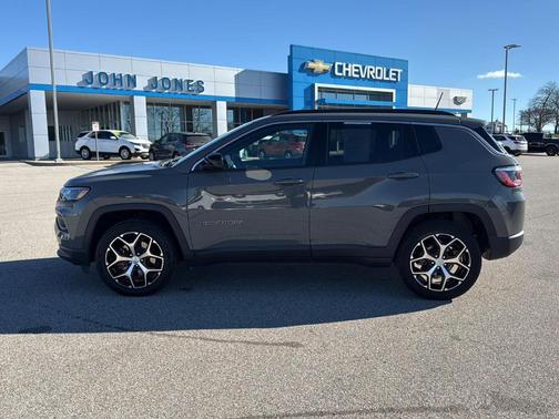 2024 Jeep Compass Latitude