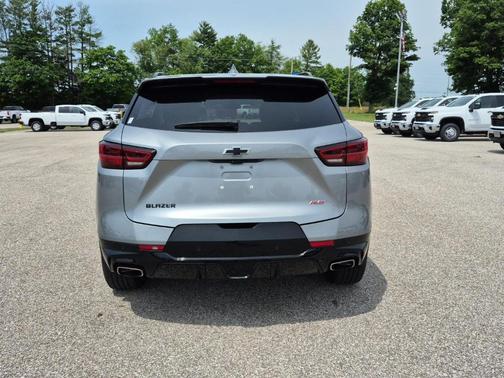 Sterling Gray Metallic 2024 Chevrolet Blazer RS