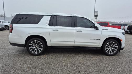 2024 Chevrolet Suburban High Country