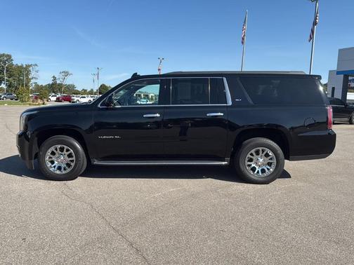 2020 GMC Yukon XL SLT