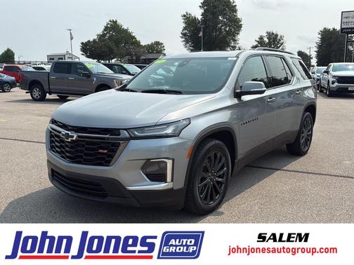 2023 Chevrolet Traverse RS