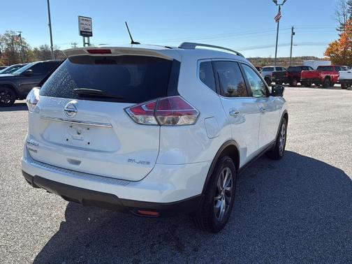 2015 Nissan Rogue SL