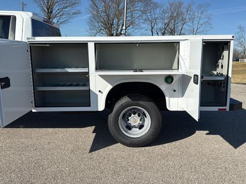 2026 Chevrolet Silverado 3500 WT